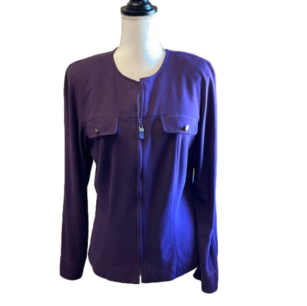 Virgo Women’s size 8 purple zip up cardigan